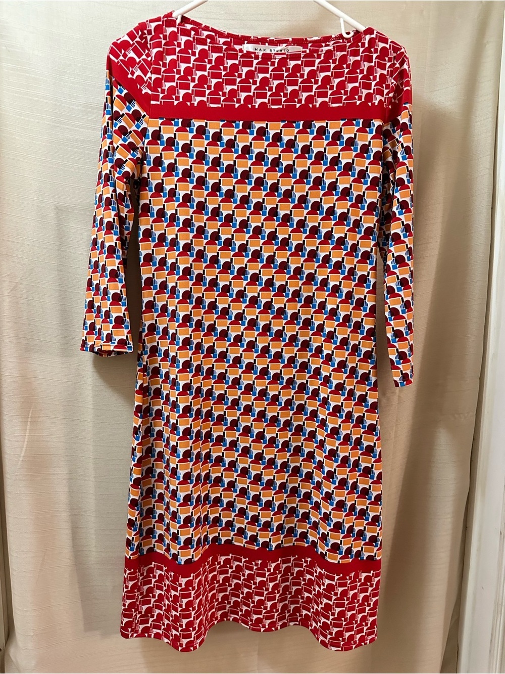 Max Studio Geometric Print Shift Dress Red Orange Blue 3/4 Sleeve Size Small